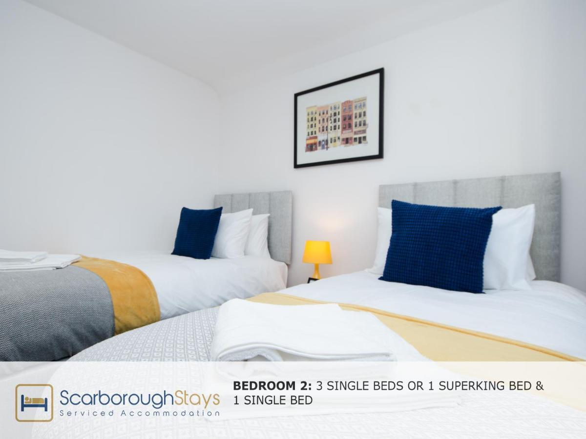 Hibernia Place, 3 Bedroom Townhouse With Patio & Seating Area - Free Parking Scarborough Luaran gambar