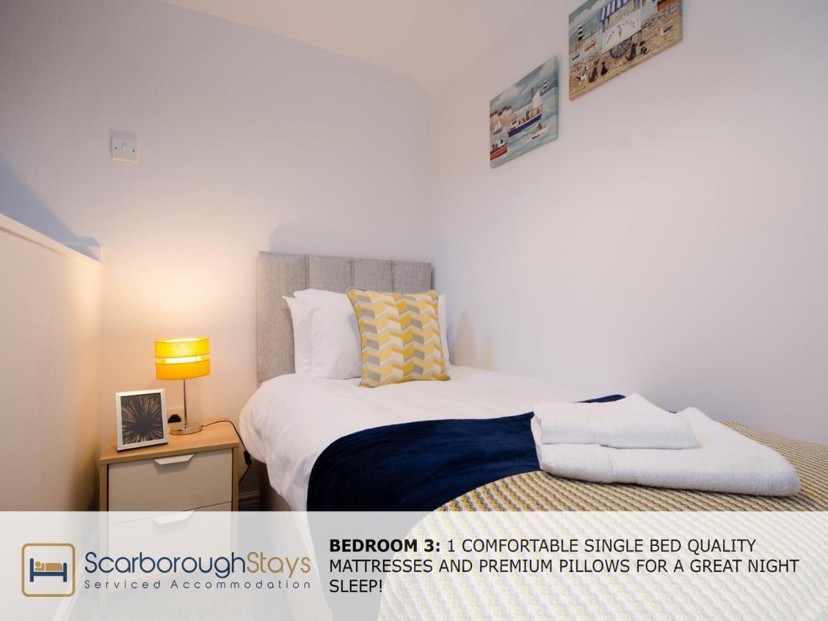 Hibernia Place, 3 Bedroom Townhouse With Patio & Seating Area - Free Parking Scarborough Luaran gambar