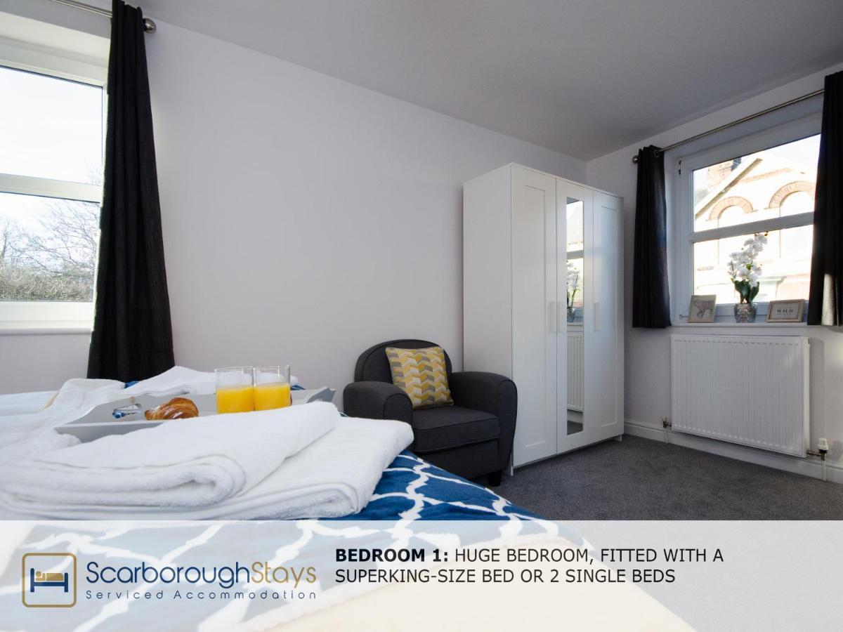 Hibernia Place, 3 Bedroom Townhouse With Patio & Seating Area - Free Parking Scarborough Luaran gambar