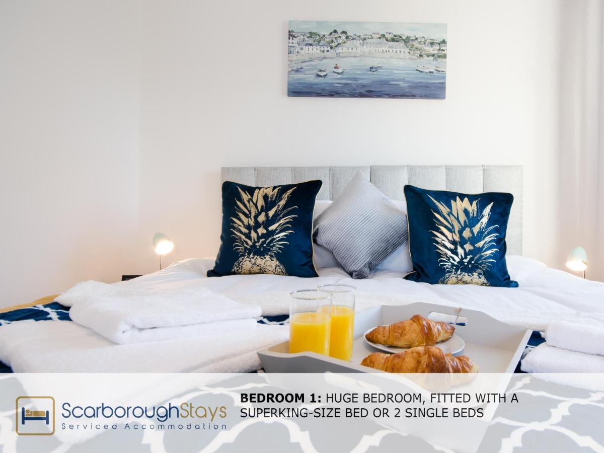 Hibernia Place, 3 Bedroom Townhouse With Patio & Seating Area - Free Parking Scarborough Luaran gambar