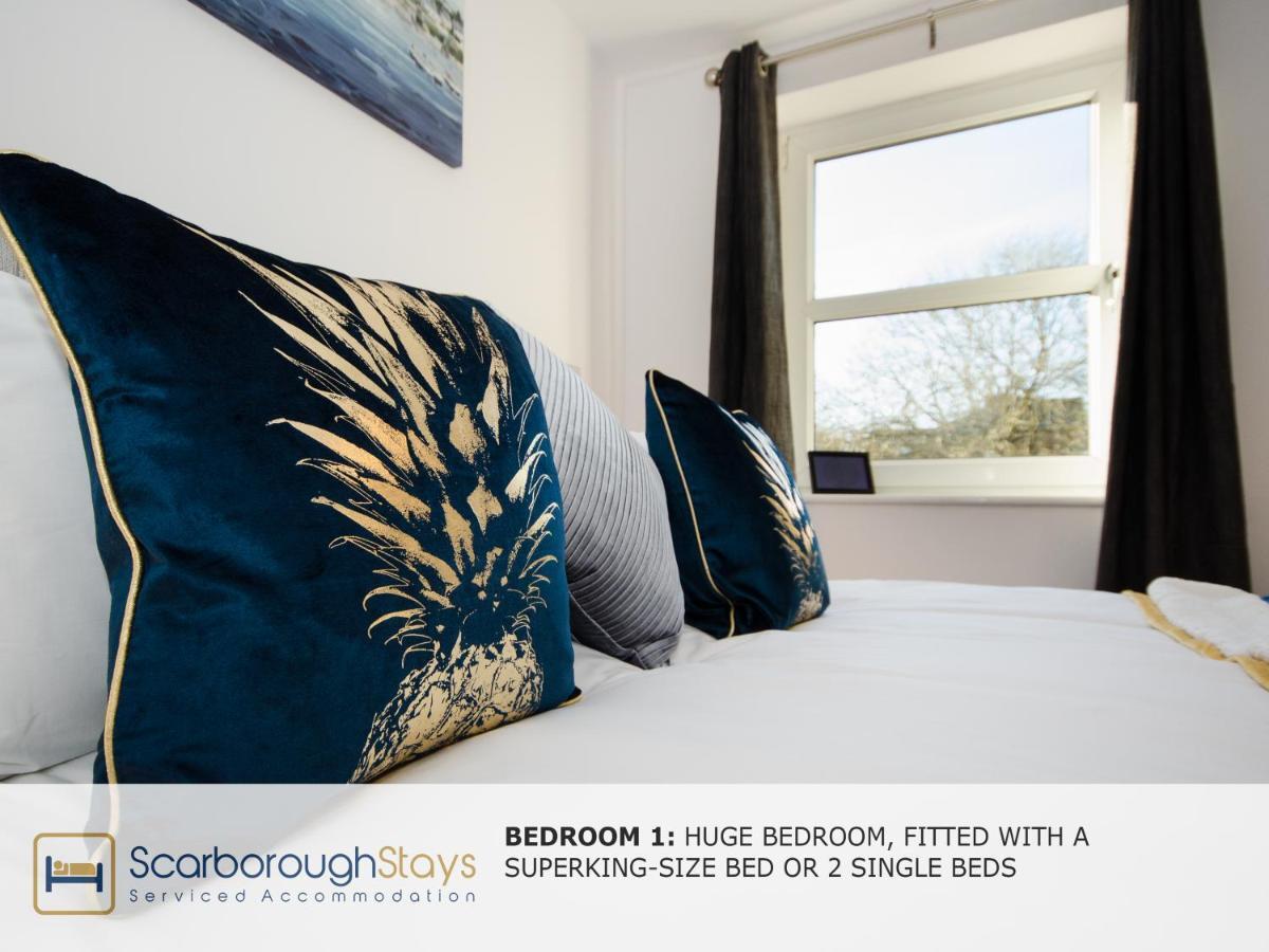 Hibernia Place, 3 Bedroom Townhouse With Patio & Seating Area - Free Parking Scarborough Luaran gambar