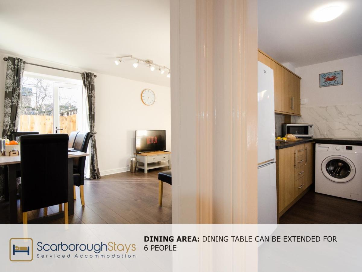 Hibernia Place, 3 Bedroom Townhouse With Patio & Seating Area - Free Parking Scarborough Luaran gambar